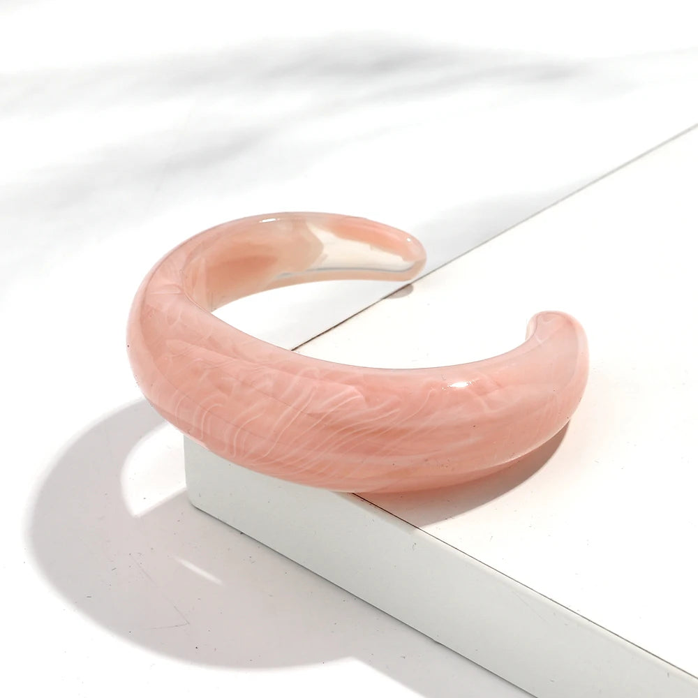 Bracelet Manchette Acrylique Marbré Boho – Design Géométrique Femme