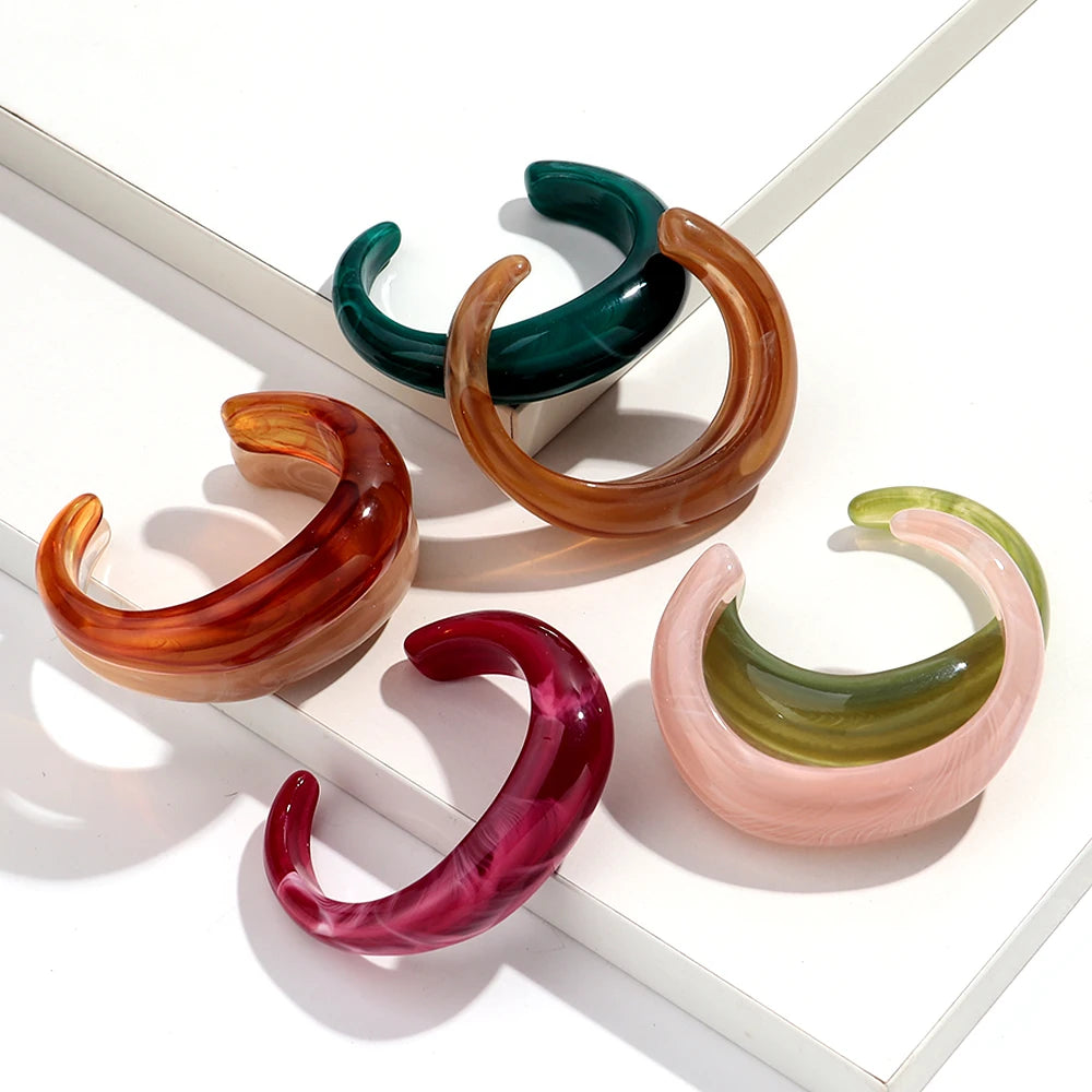 Bracelet Manchette Acrylique Marbré Boho – Design Géométrique Femme