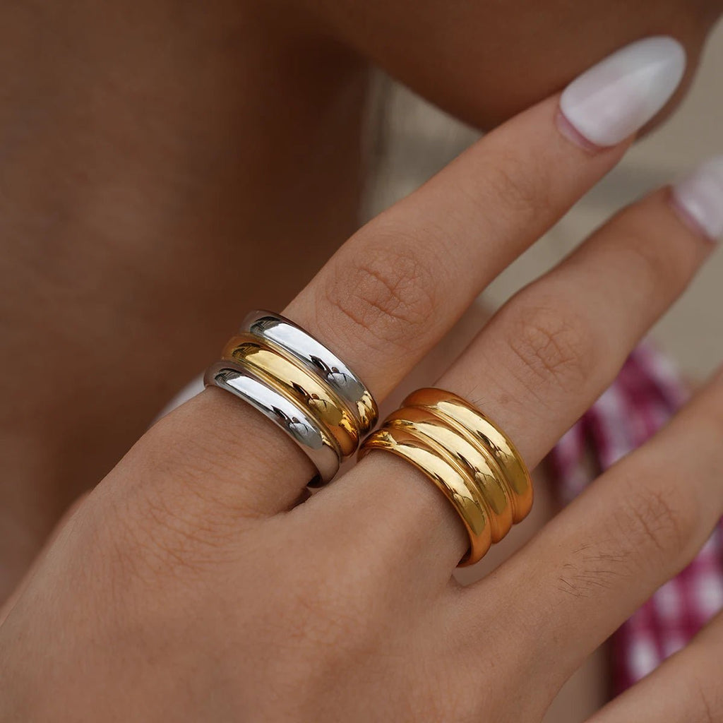 💎 Bague Zircon Carrée Femme - Élégance Moderne - FoytiShop