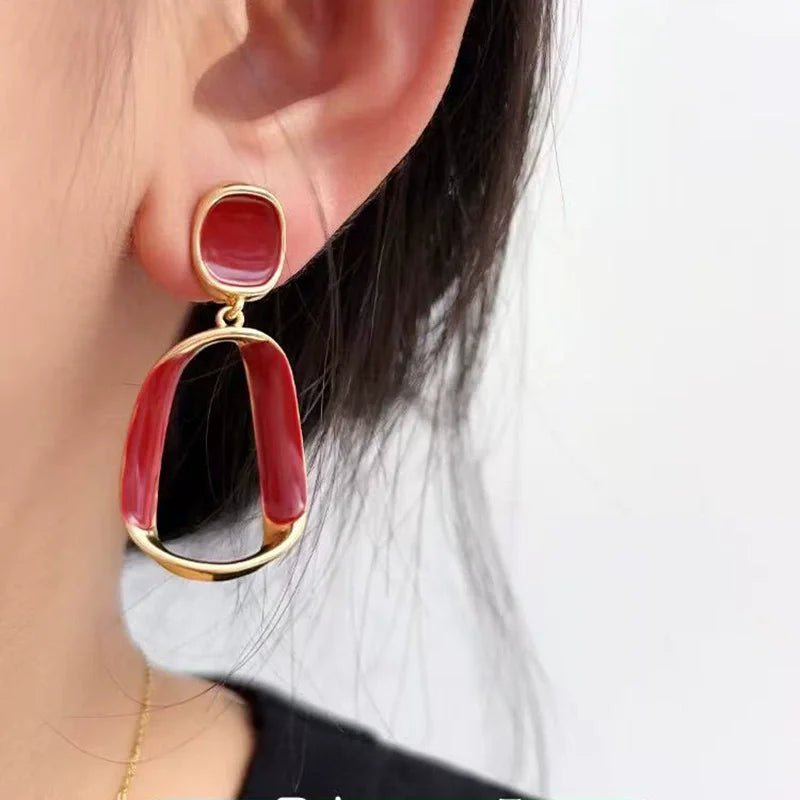 Boucles d'Oreilles Carrées Évidées – Émail Géométrique - FoytiShop