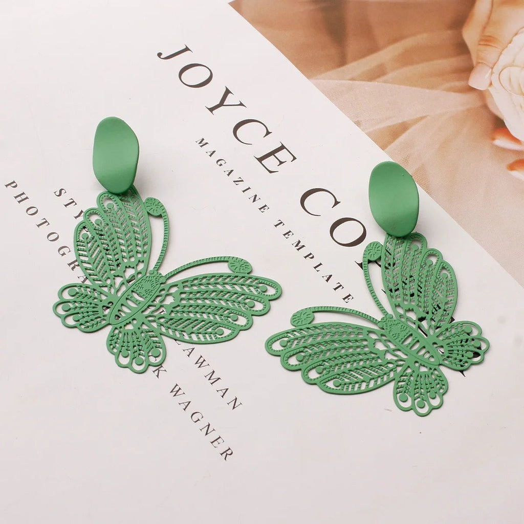 🌸 Boucles d'Oreilles Fleur Forêt Noire - Motif Ajouré Goutte d'Eau Style Coréen - FoytiShop