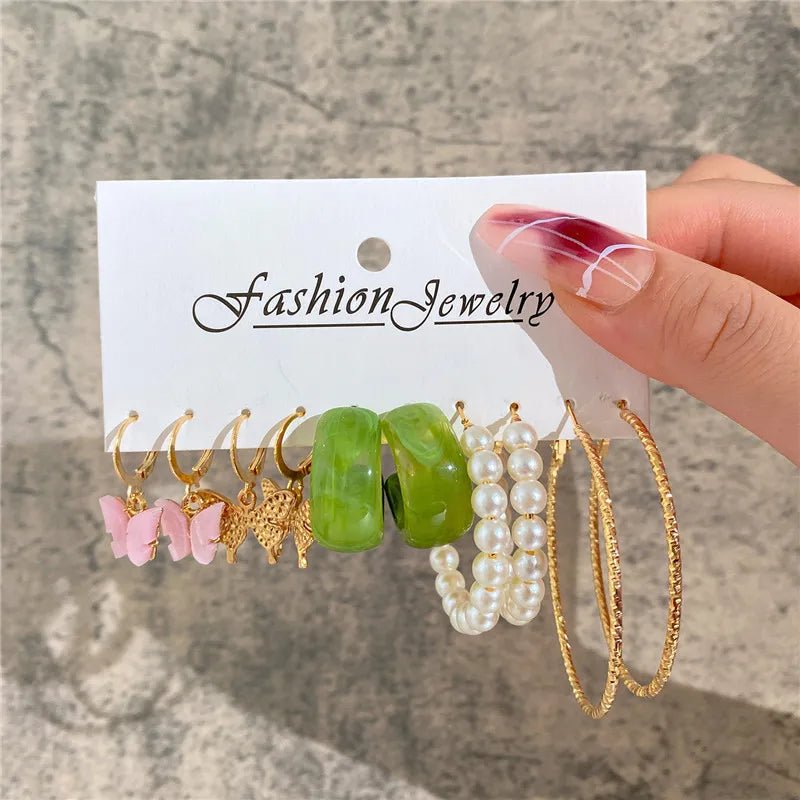 🦋 Boucles d'Oreilles Papillon Acrylique Creux - Design Élégant Femme - FoytiShop
