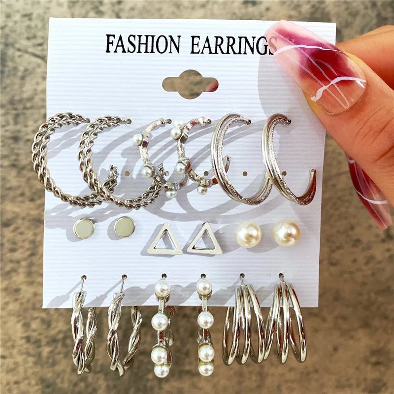 🦋 Boucles d'Oreilles Papillon Acrylique Creux - Design Élégant Femme - FoytiShop