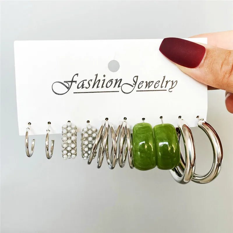 🦋 Boucles d'Oreilles Papillon Acrylique Creux - Design Élégant Femme - FoytiShop