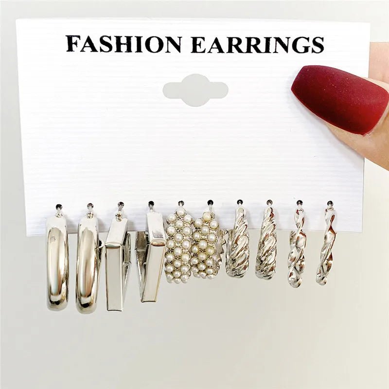 🦋 Boucles d'Oreilles Papillon Acrylique Creux - Design Élégant Femme - FoytiShop