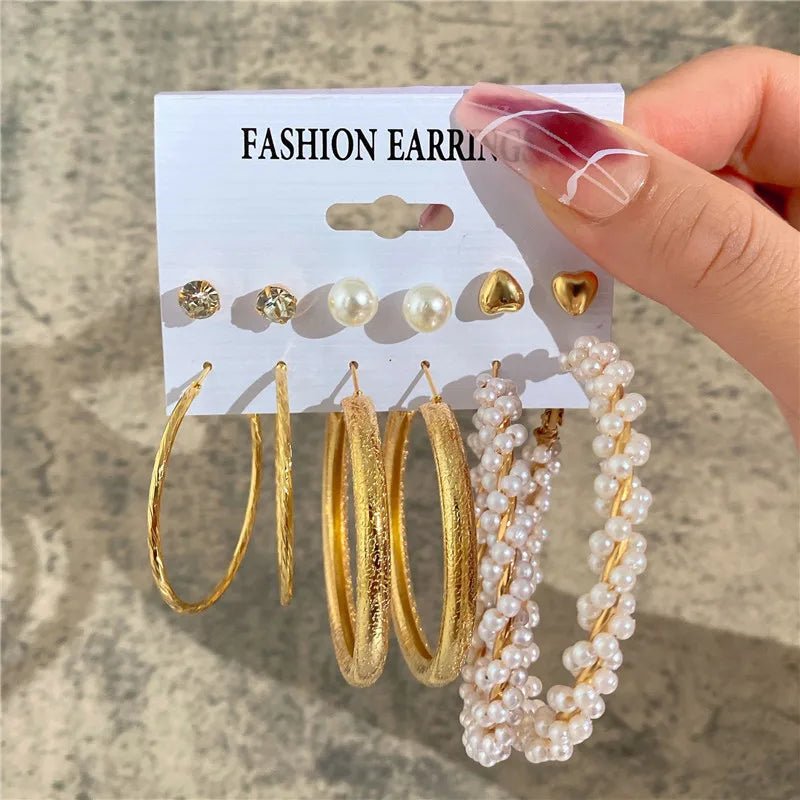 🦋 Boucles d'Oreilles Papillon Acrylique Creux - Design Élégant Femme - FoytiShop