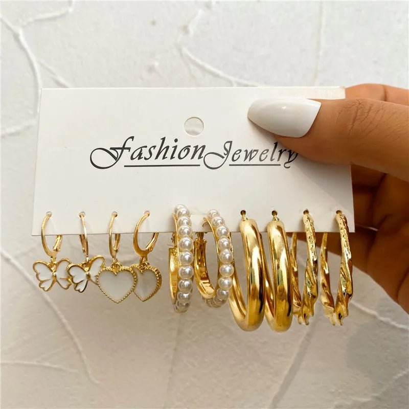 🦋 Boucles d'Oreilles Papillon Acrylique Creux - Design Élégant Femme - FoytiShop