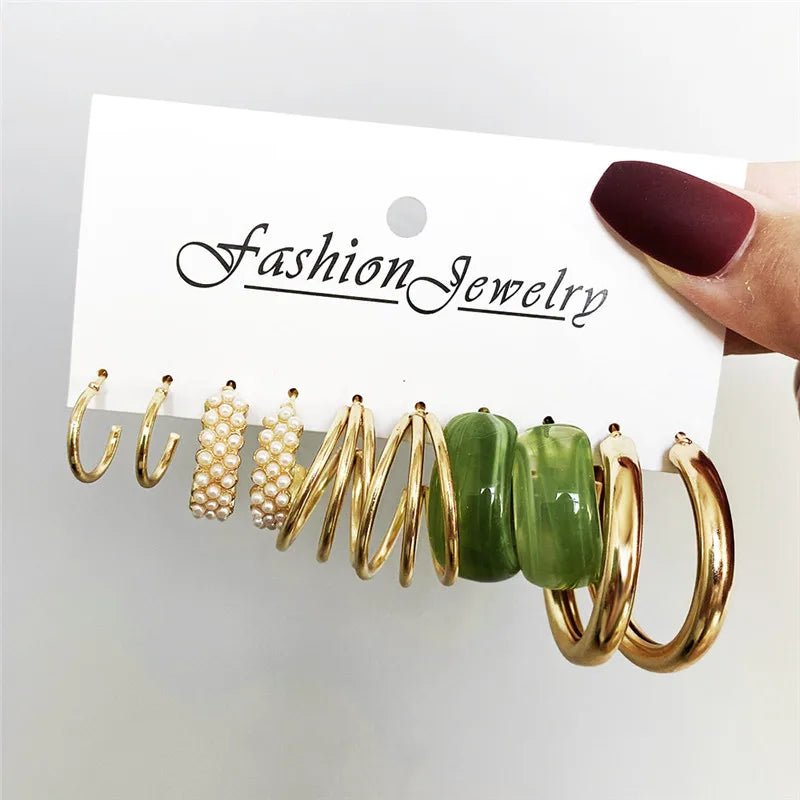 🦋 Boucles d'Oreilles Papillon Acrylique Creux - Design Élégant Femme - FoytiShop