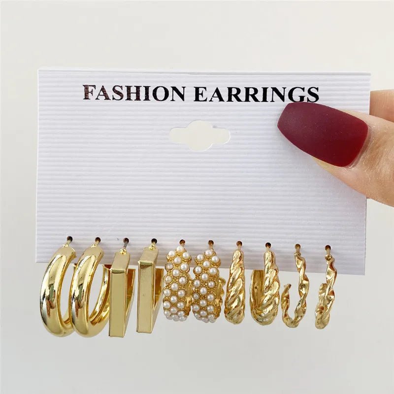 🦋 Boucles d'Oreilles Papillon Acrylique Creux - Design Élégant Femme - FoytiShop
