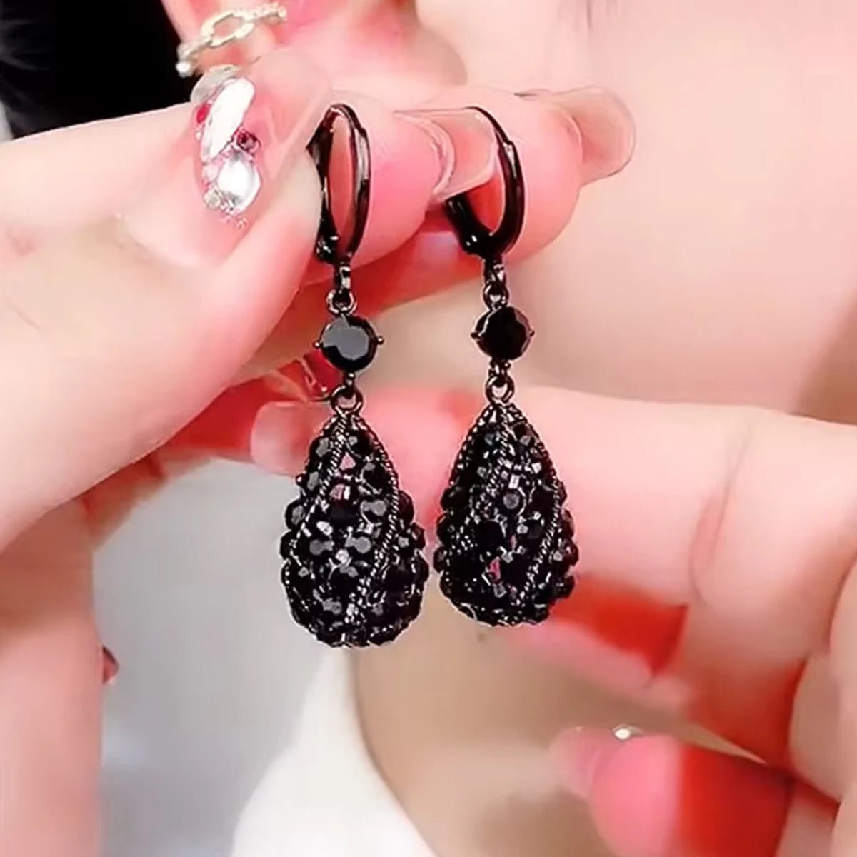 Boucles d'Oreilles Pendantes Goutte Cristal Noir Femme - Strass Brillants Fête - FoytiShop