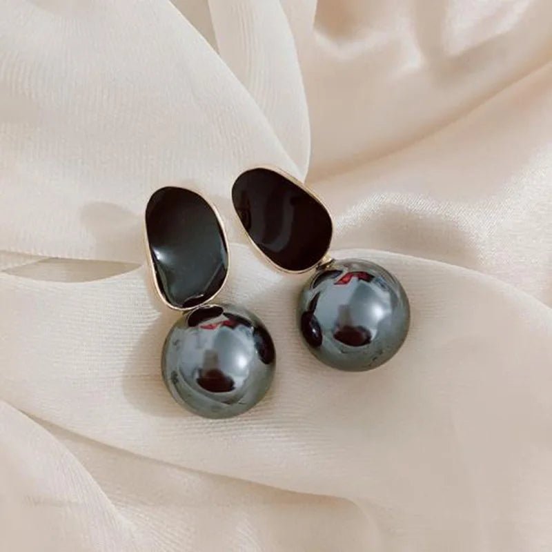 Boucles d'Oreilles Perles Émail – Noir, Blanc & Rose - FoytiShop