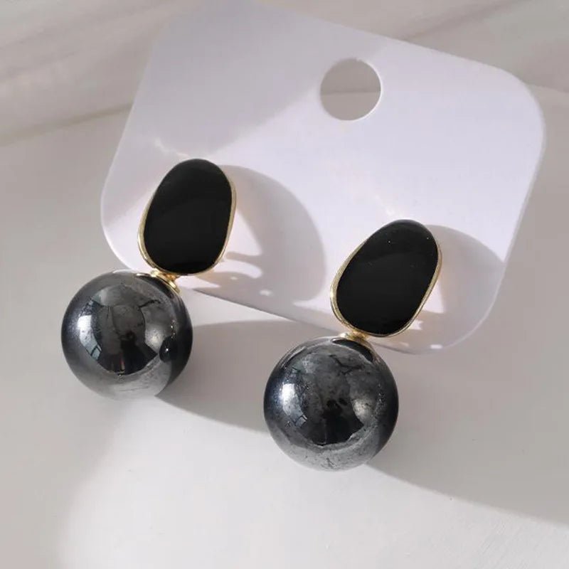 Boucles d'Oreilles Perles Émail – Noir, Blanc & Rose - FoytiShop