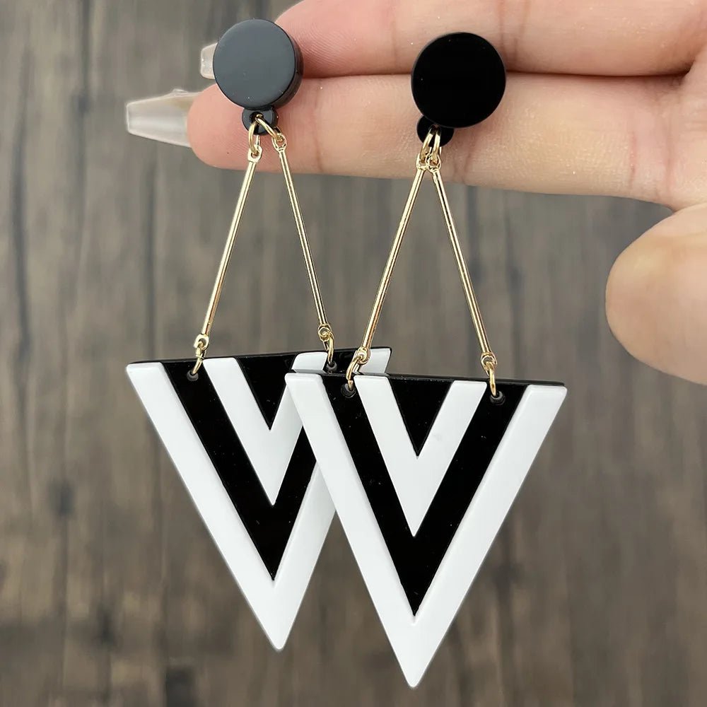 Boucles d'Oreilles Triangle Longues – Acrylique Géométrique - FoytiShop