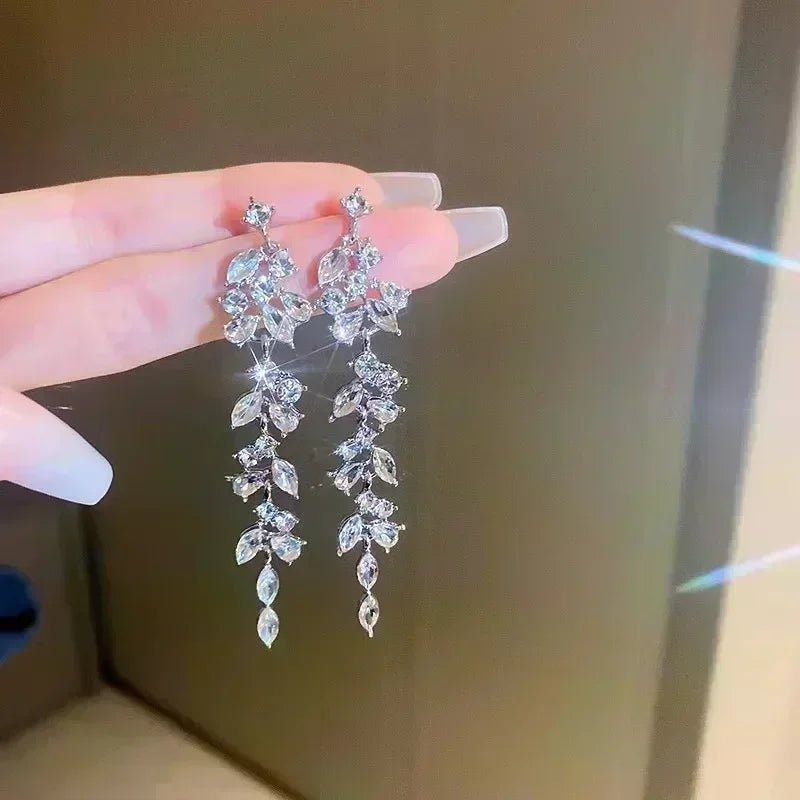 Boucles Élégance Délicate — Style Minimaliste - noire doré - FoytiShop