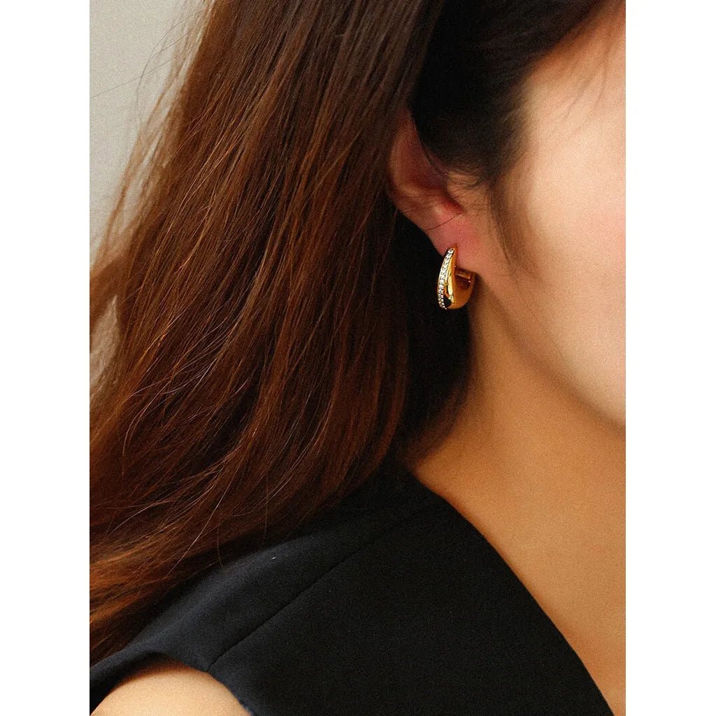Boucles Élégance Intemporelle — Style Chic & Raffiné 03 - FoytiShop
