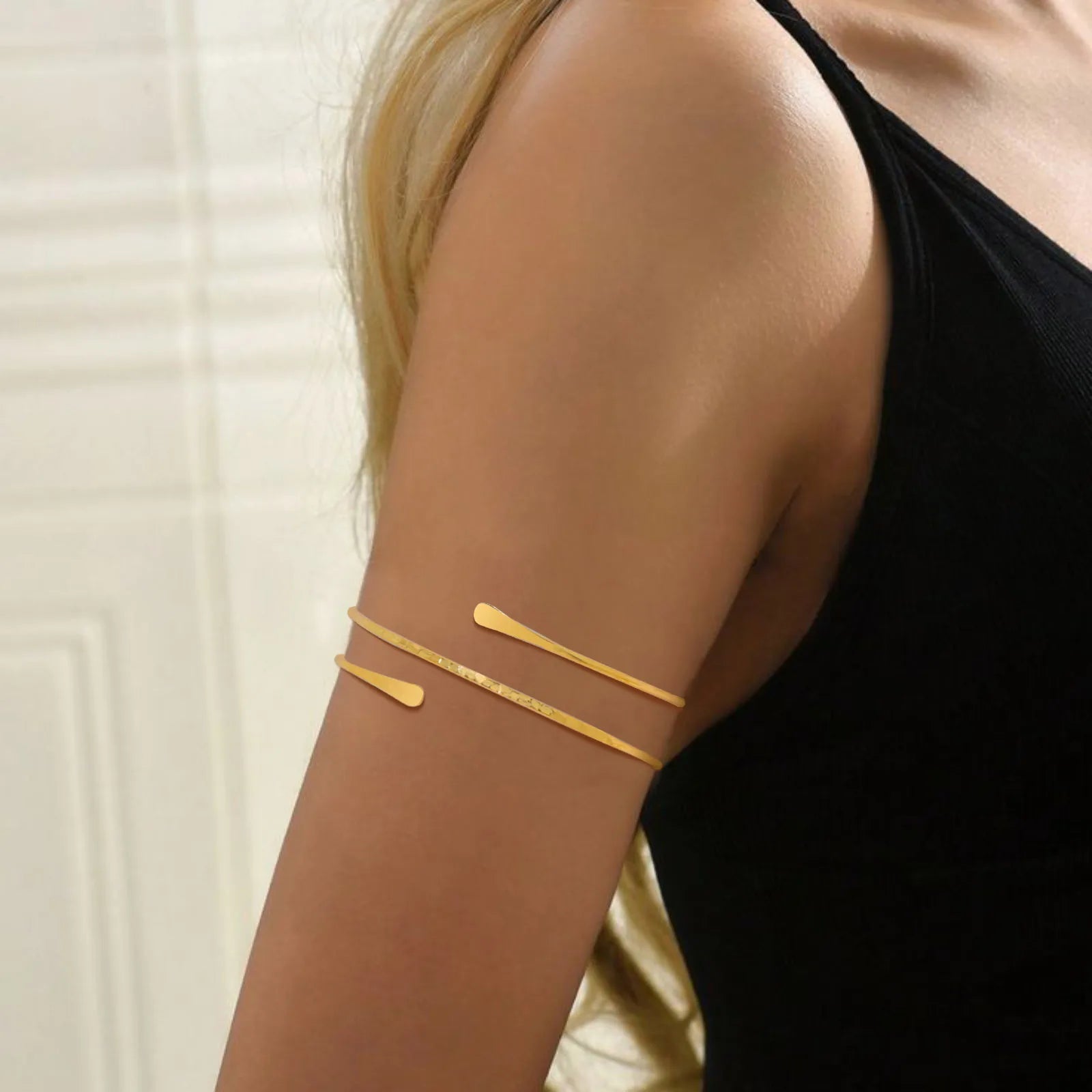 Bracelet manchette du haut du bras pour femmes, brassard minimaliste plaqué or, bijoux de fête - FoytiShop