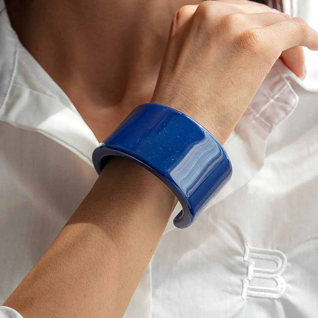 Bracelet Manchette Résine Bleu Foncé à Paillettes – Style Punk Femme - FoytiShop