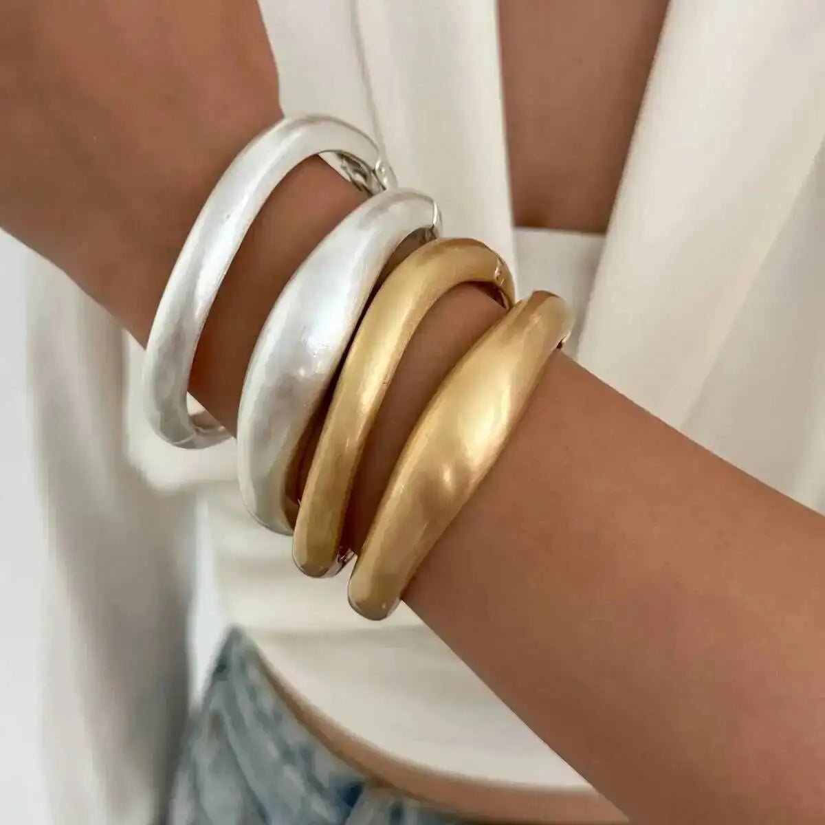 Bracelet Métal Givré Couleur Or – Style Hip Hop Punk Empilable Femme - FoytiShop