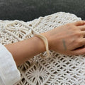 Bracelets de manchette Boho élégants – Bracelets à bras larges géométriques en résine acrylique pour femmes - FoytiShop