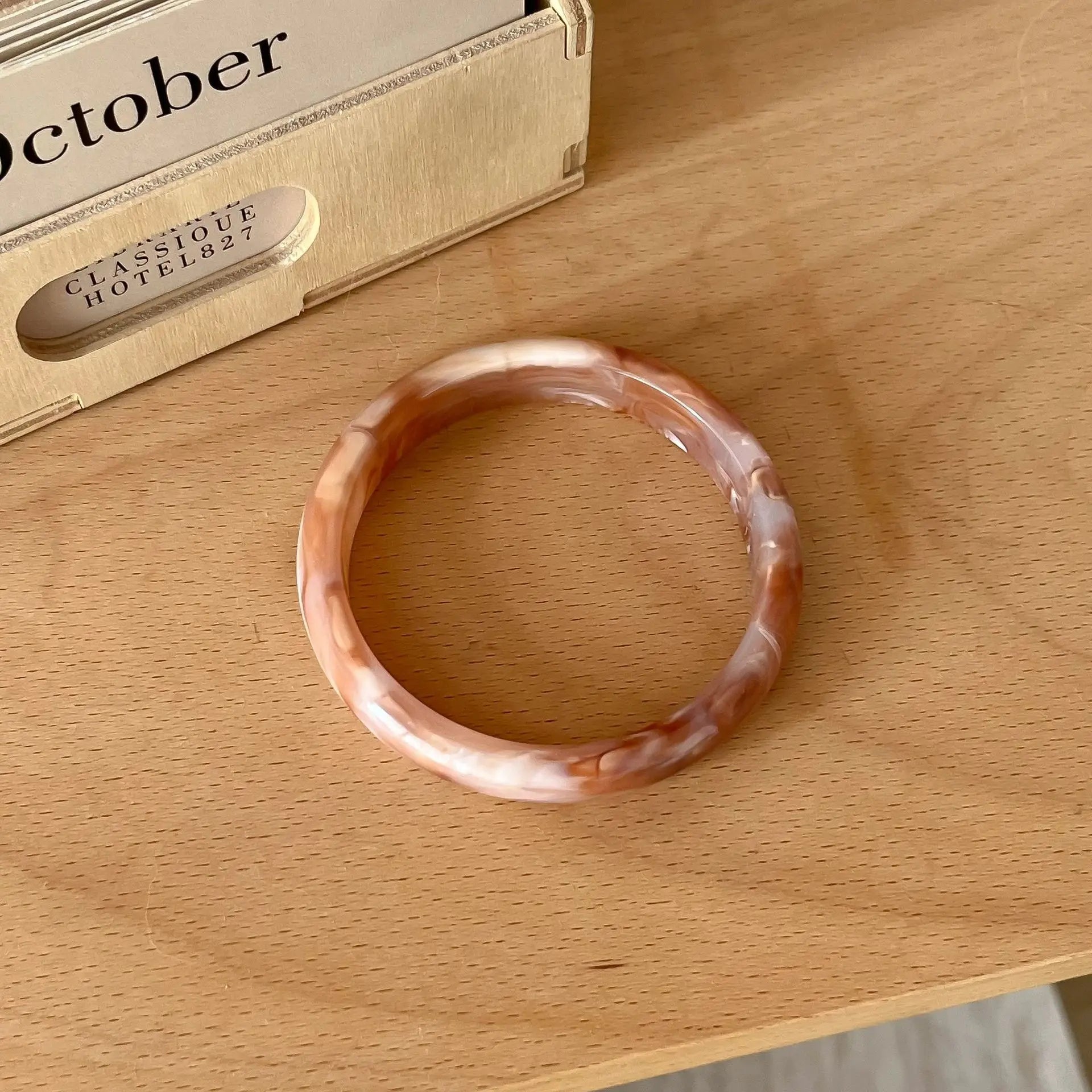 Bracelets Fins Résine Vintage – Style Mode Coréenne Élégant Femme - FoytiShop