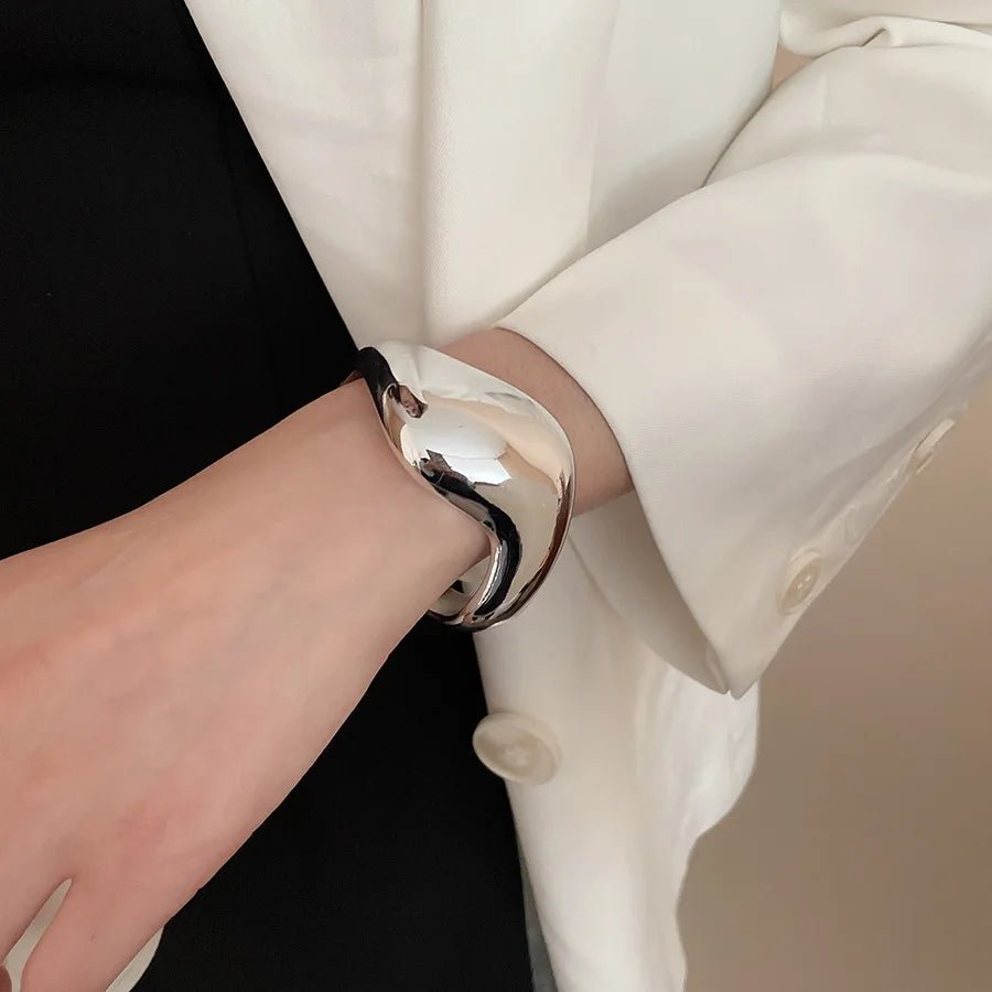 🔶 Bracelets Ouverts Torsadés Géométriques Irréguliers Femme - Tempérament Exagéré - FoytiShop