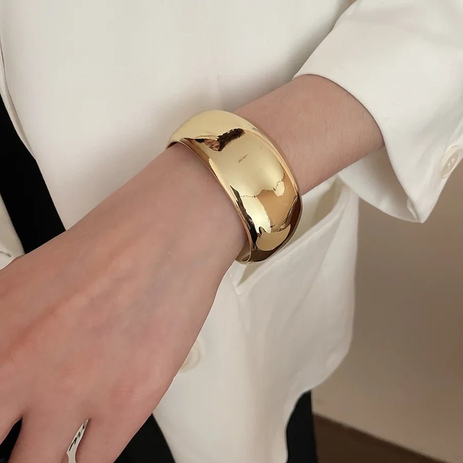 🔶 Bracelets Ouverts Torsadés Géométriques Irréguliers Femme - Tempérament Exagéré - FoytiShop