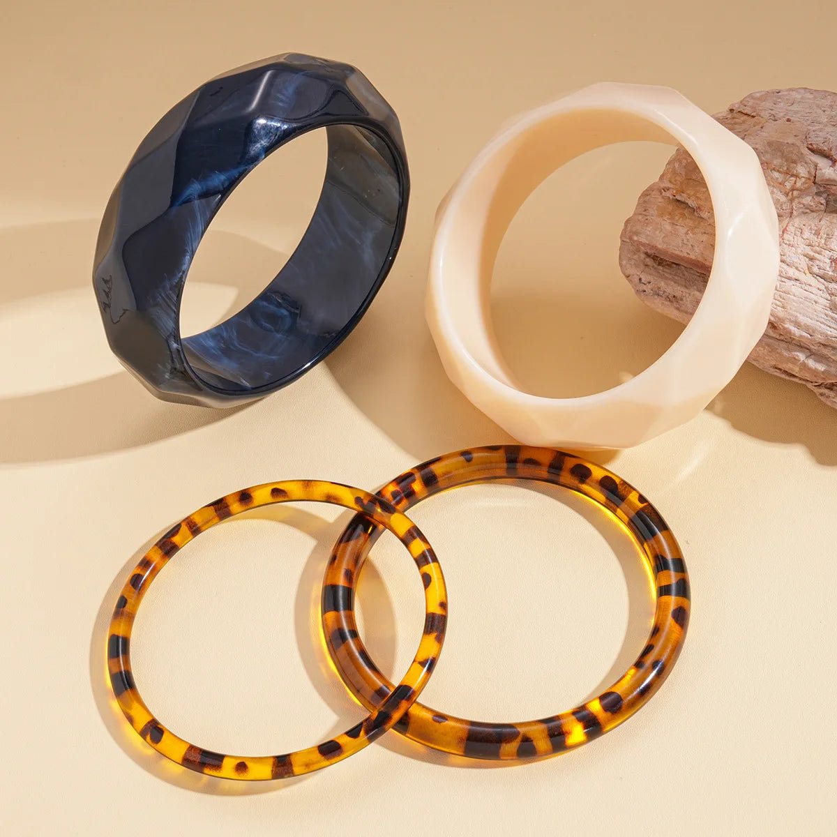 Bracelets vintage pour femmes imprimé léopard irrégulier. - FoytiShop
