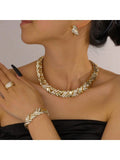 Collier Doré Délicatesse — Pendentif Élégant - FoytiShop