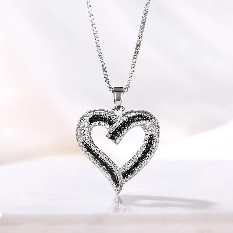 Collier Pendentif Cœur Creux Élégant - Cadeau Fête des Mères - FoytiShop