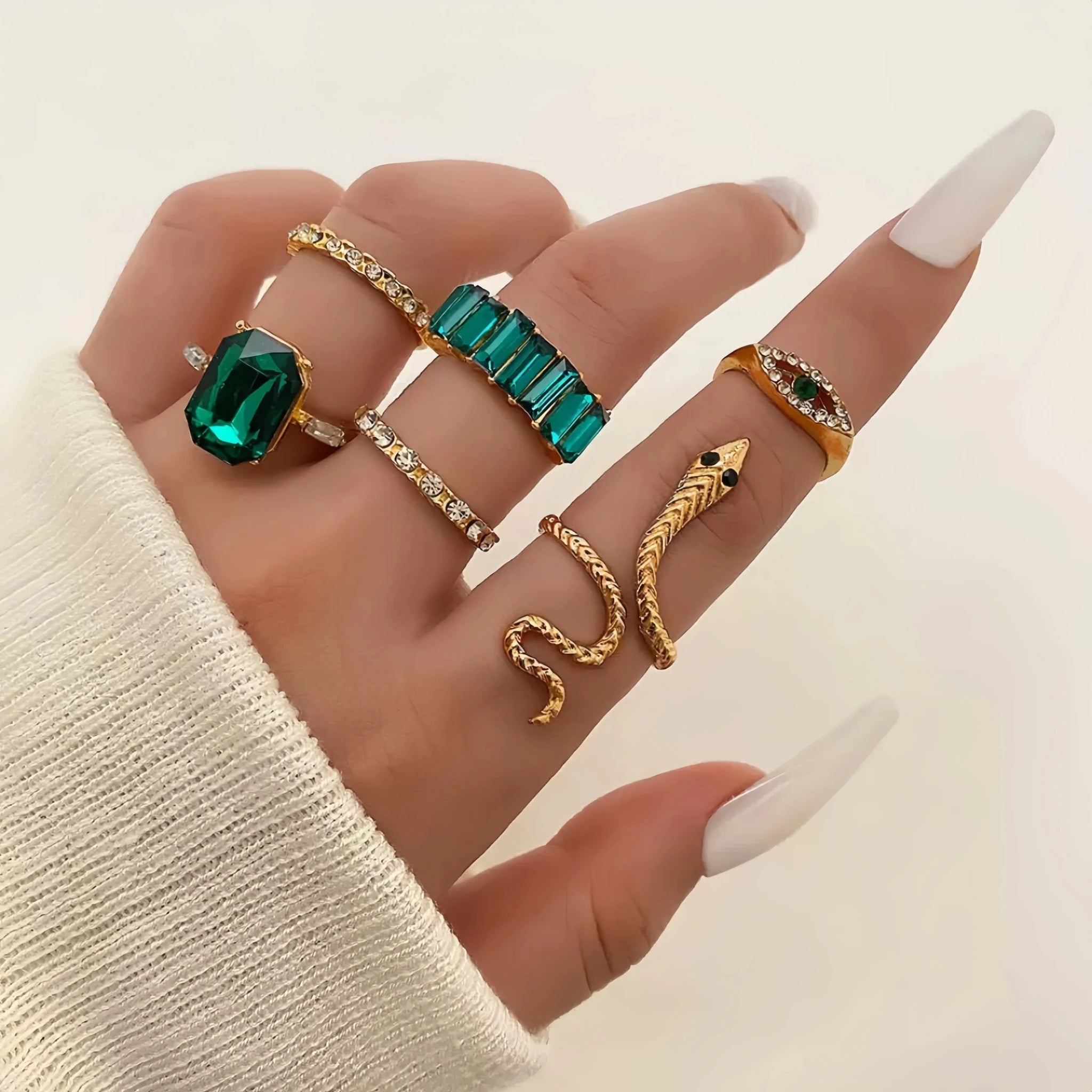 Ensemble 8 Bagues Serpent Torsadées Strass Rétro - Bijoux Femme - FoytiShop