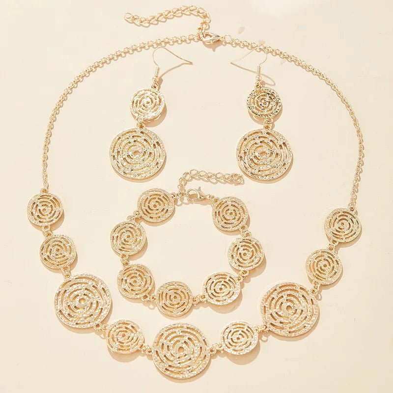 Ensemble Bijoux Rétro 3 Pièces – Collier, Bracelet & Boucles d'Oreilles Femme - FoytiShop