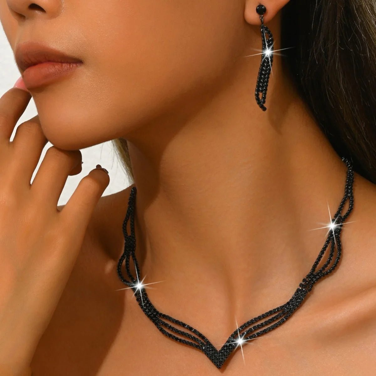 Ensemble Collier Boucles d'Oreilles Bracelet Noir - Bijoux Mariée Tendance 2025 - FoytiShop