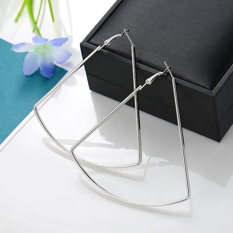 Grandes Boucles d'Oreilles Carrées Punk – Surdimensionnées - FoytiShop