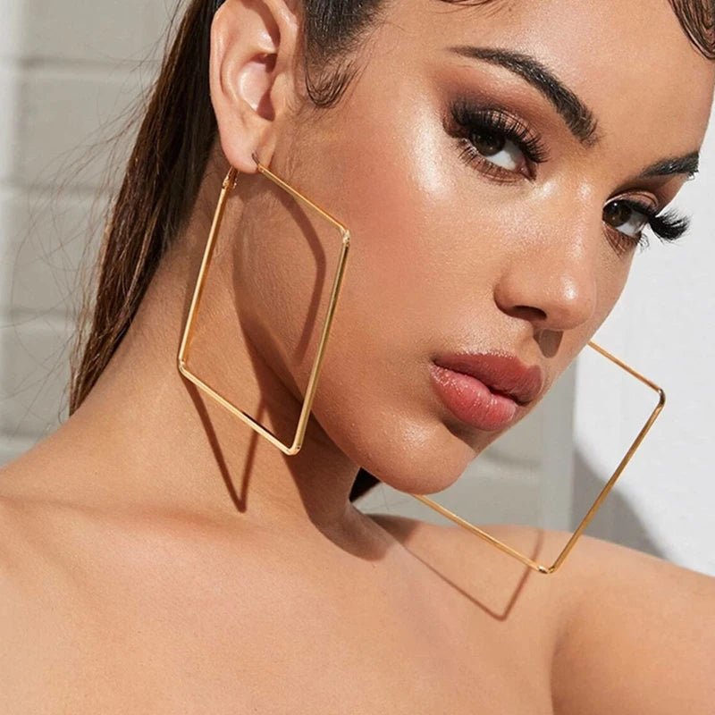 Grandes Boucles d'Oreilles Carrées Punk – Surdimensionnées - FoytiShop
