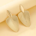 Grandes Boucles d'Oreilles Feuille Texturée – Doré Élégant - FoytiShop