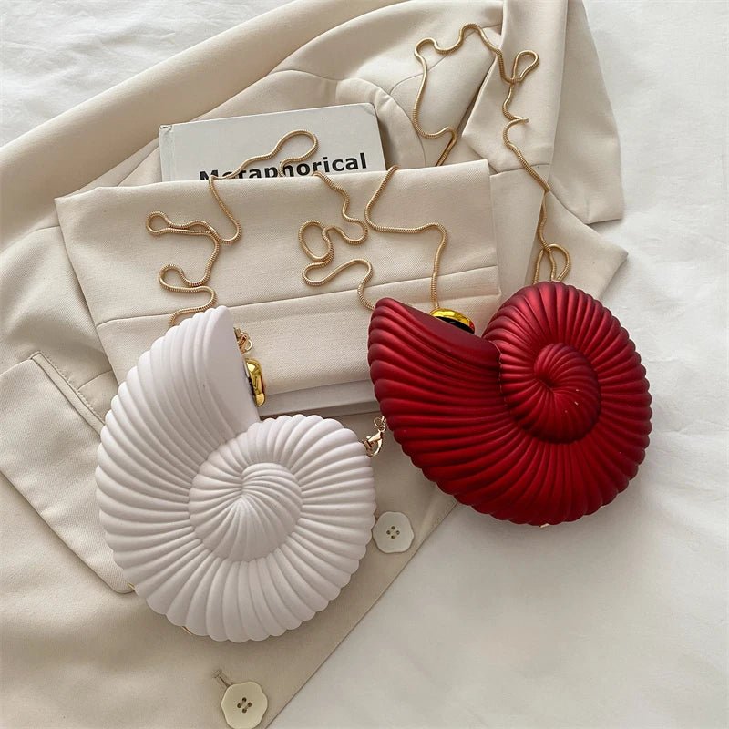 Mini Sac Rouge à Lèvres Doré - Pochette Conque Acrylique - FoytiShop