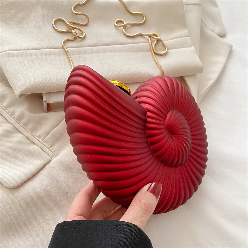 Mini Sac Rouge à Lèvres Doré - Pochette Conque Acrylique - FoytiShop