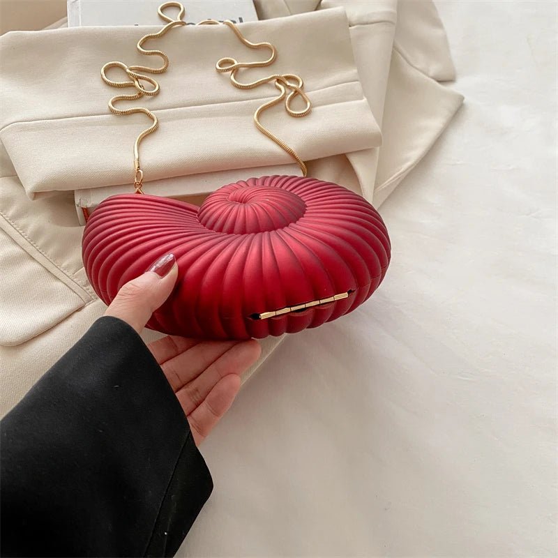 Mini Sac Rouge à Lèvres Doré - Pochette Conque Acrylique - FoytiShop