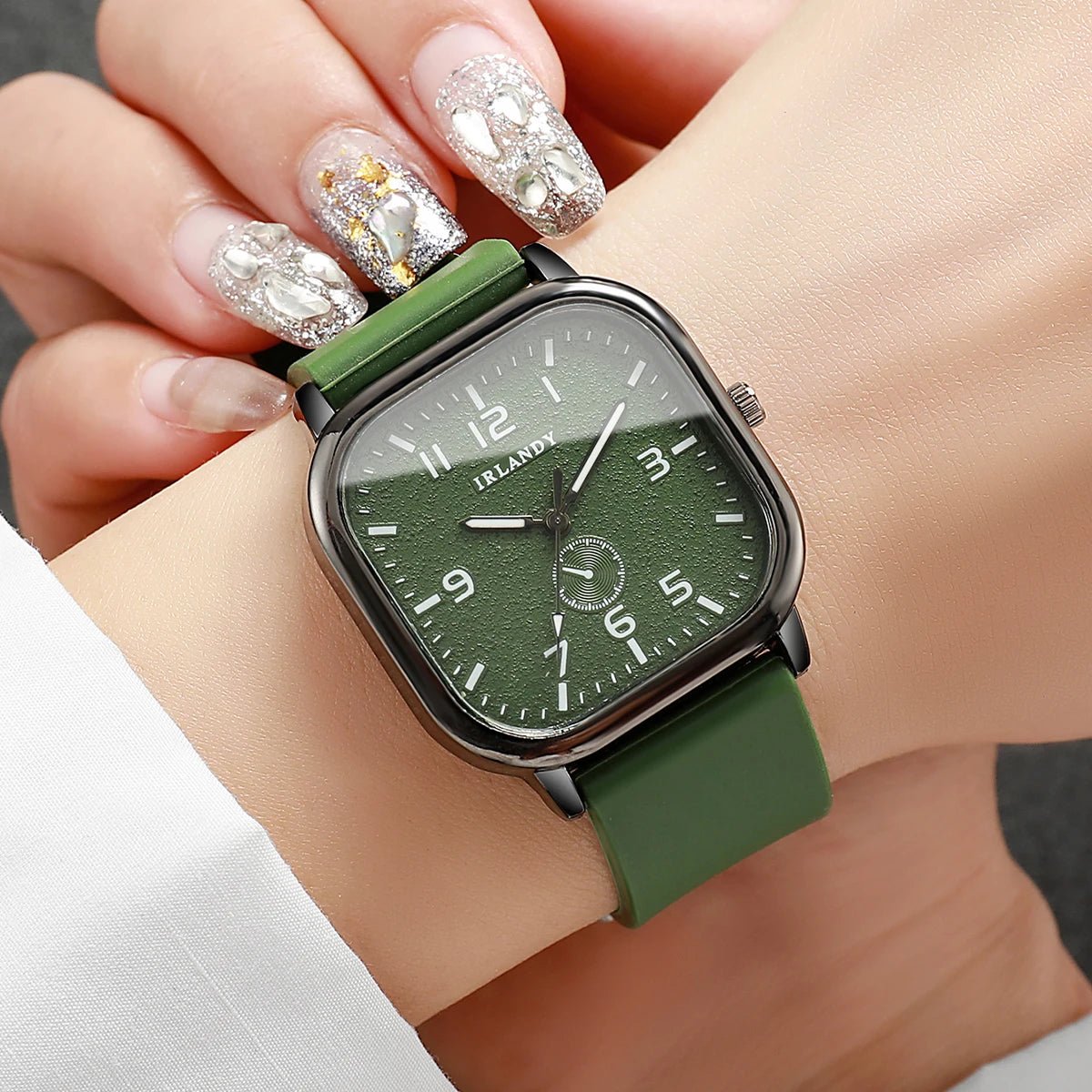 Montre Carrée Quartz Sport Unisexe - Bracelet Silicone Décontracté - FoytiShop