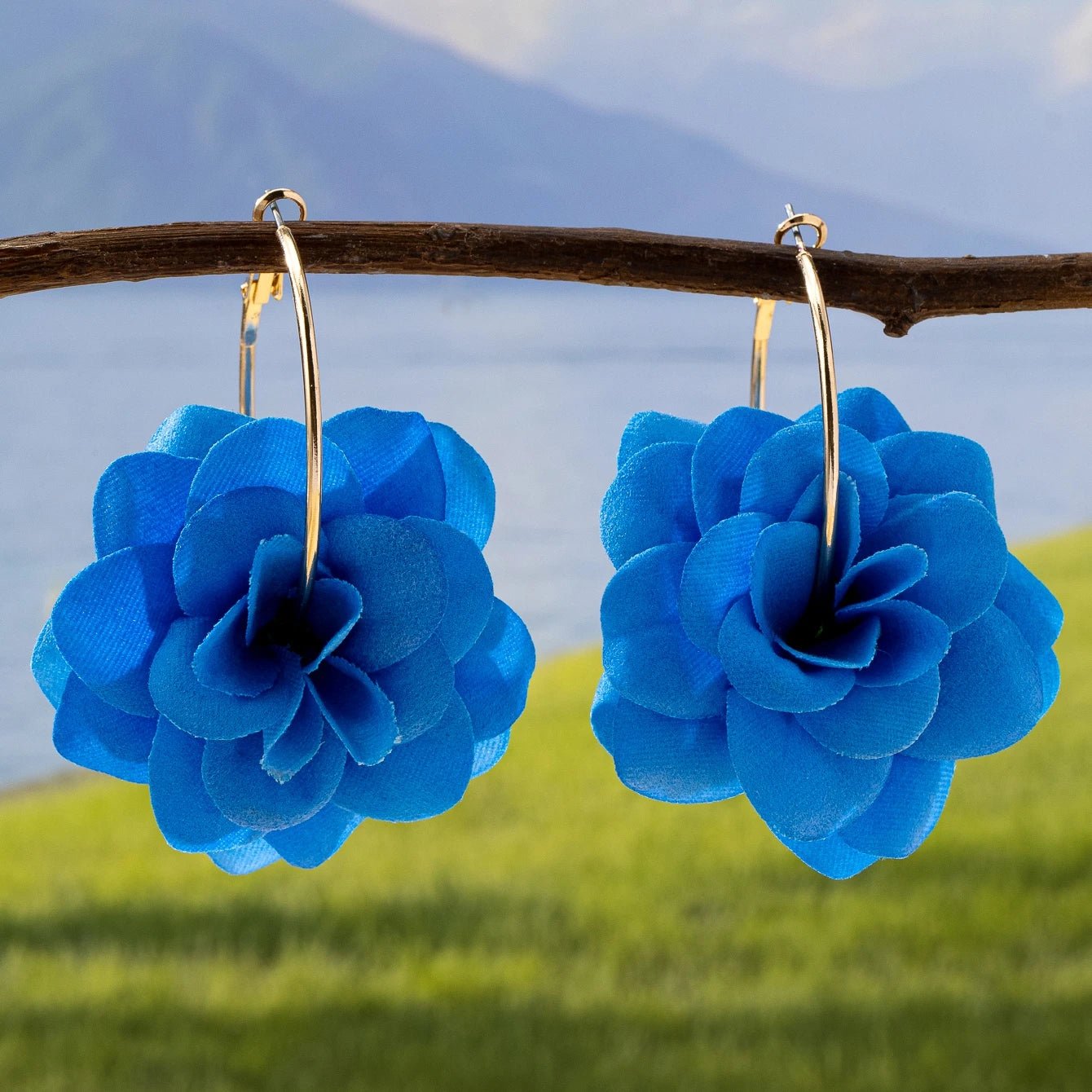 🌸 Paire de Boucles d'Oreilles Tissu Fleurs 3D Femme - Design Unique - FoytiShop