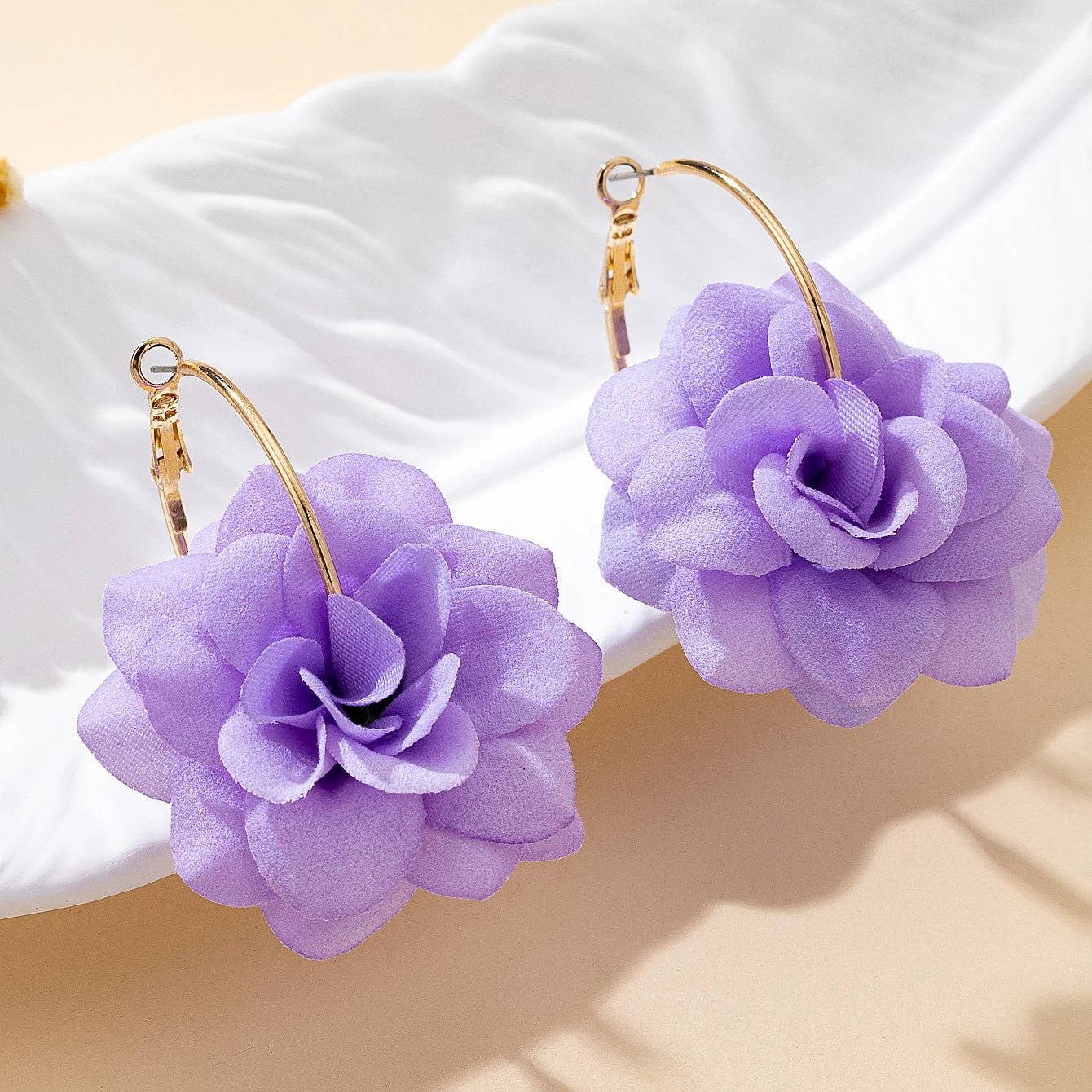 🌸 Paire de Boucles d'Oreilles Tissu Fleurs 3D Femme - Design Unique - FoytiShop