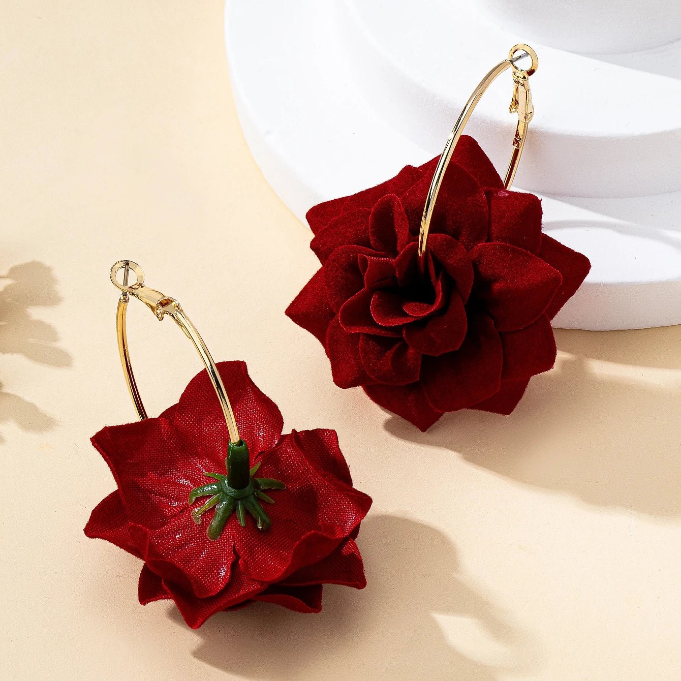 🌸 Paire de Boucles d'Oreilles Tissu Fleurs 3D Femme - Design Unique - FoytiShop