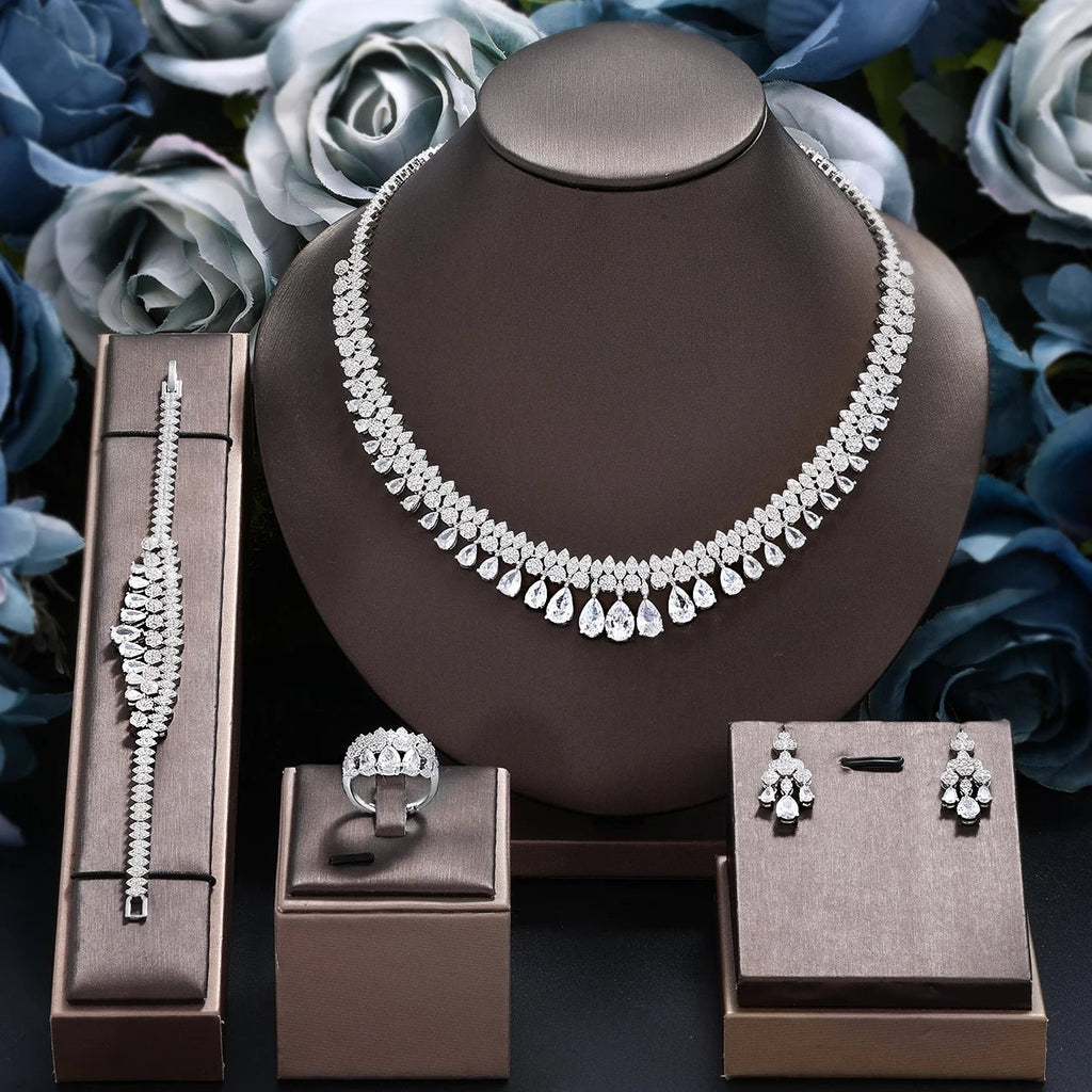 Parure Élégance Royale — Collier & Boucles d’Oreilles - FoytiShop