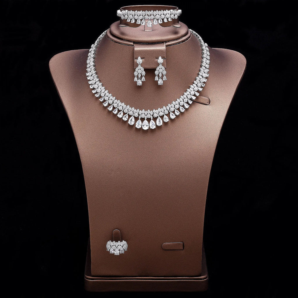 Parure Élégance Royale — Collier & Boucles d’Oreilles - FoytiShop