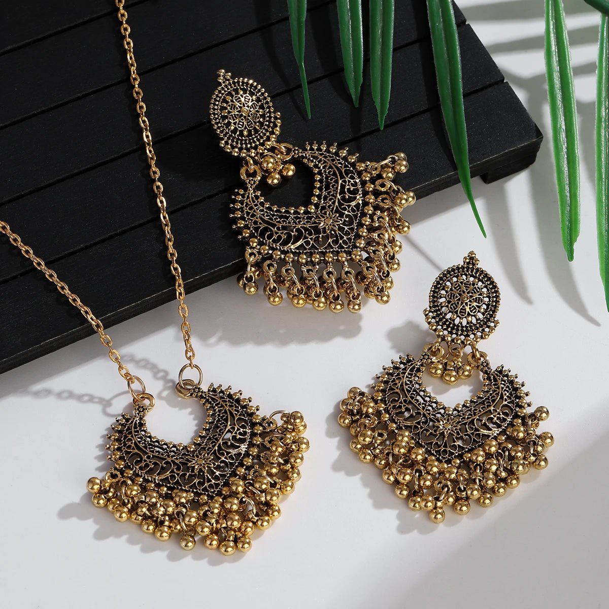 Parure Fleur Dorée — Collier & Boucles Délicates - FoytiShop