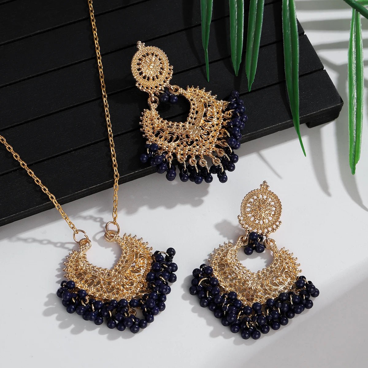 Parure Fleur Dorée — Collier & Boucles Délicates - FoytiShop