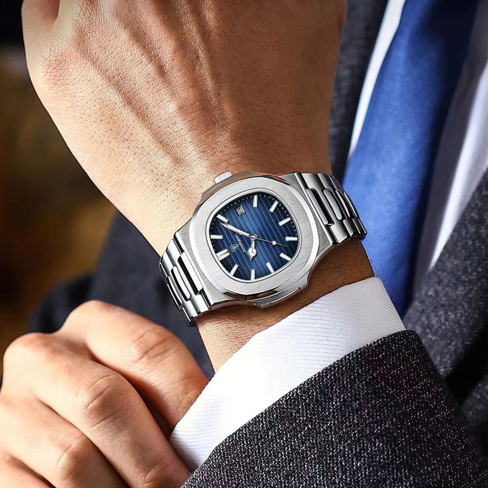 POEDAGAR Montre Homme Carrée Luxe Acier - Quartz Lumineux Étanche - FoytiShop