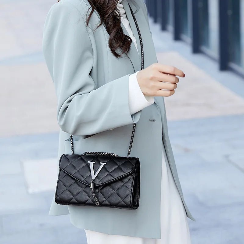 Sac À Main Luxe Noir À Carreaux Pompon - Cuir PU Matelassé Femme - FoytiShop