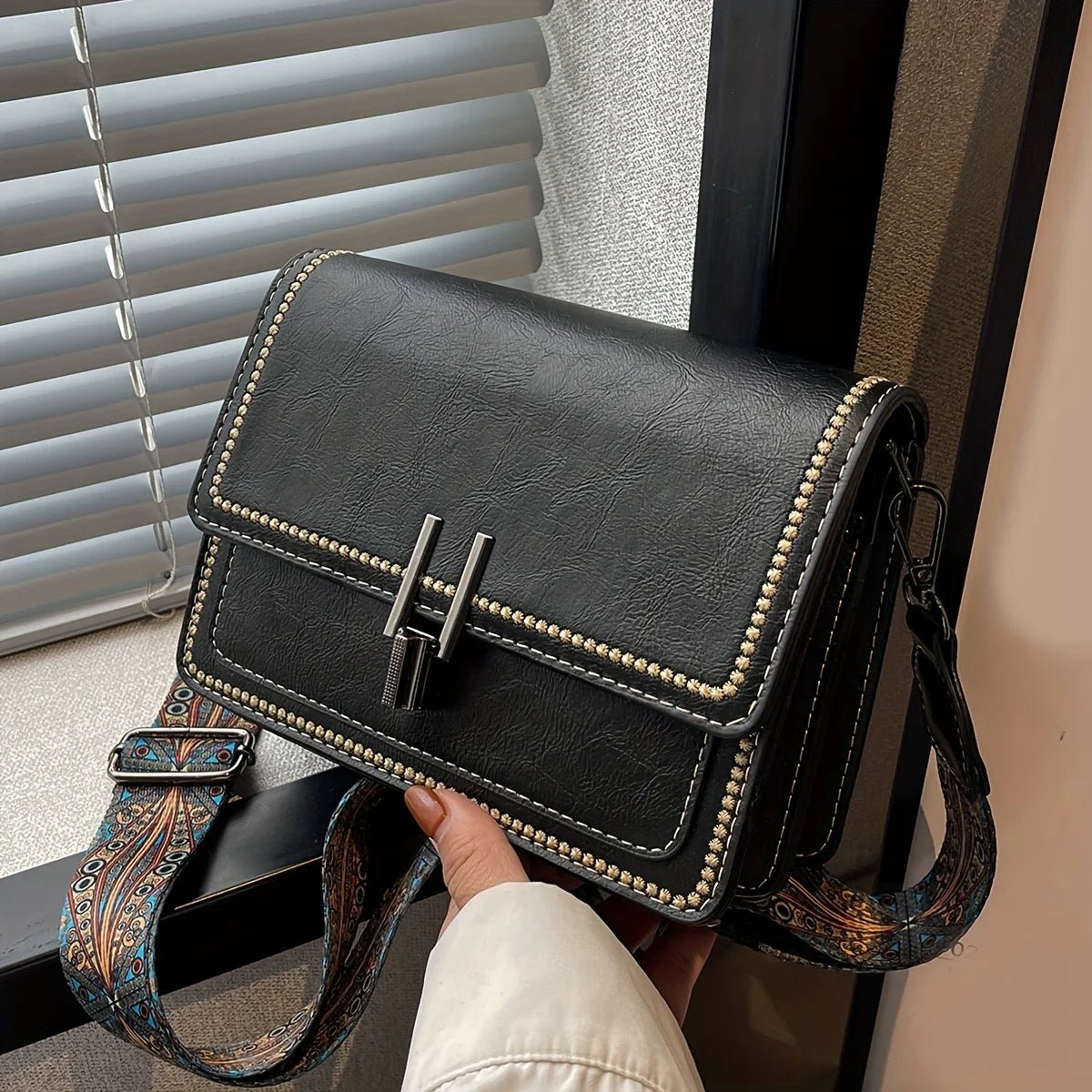 Sac Vintage Élégance Structurée - FoytiShop