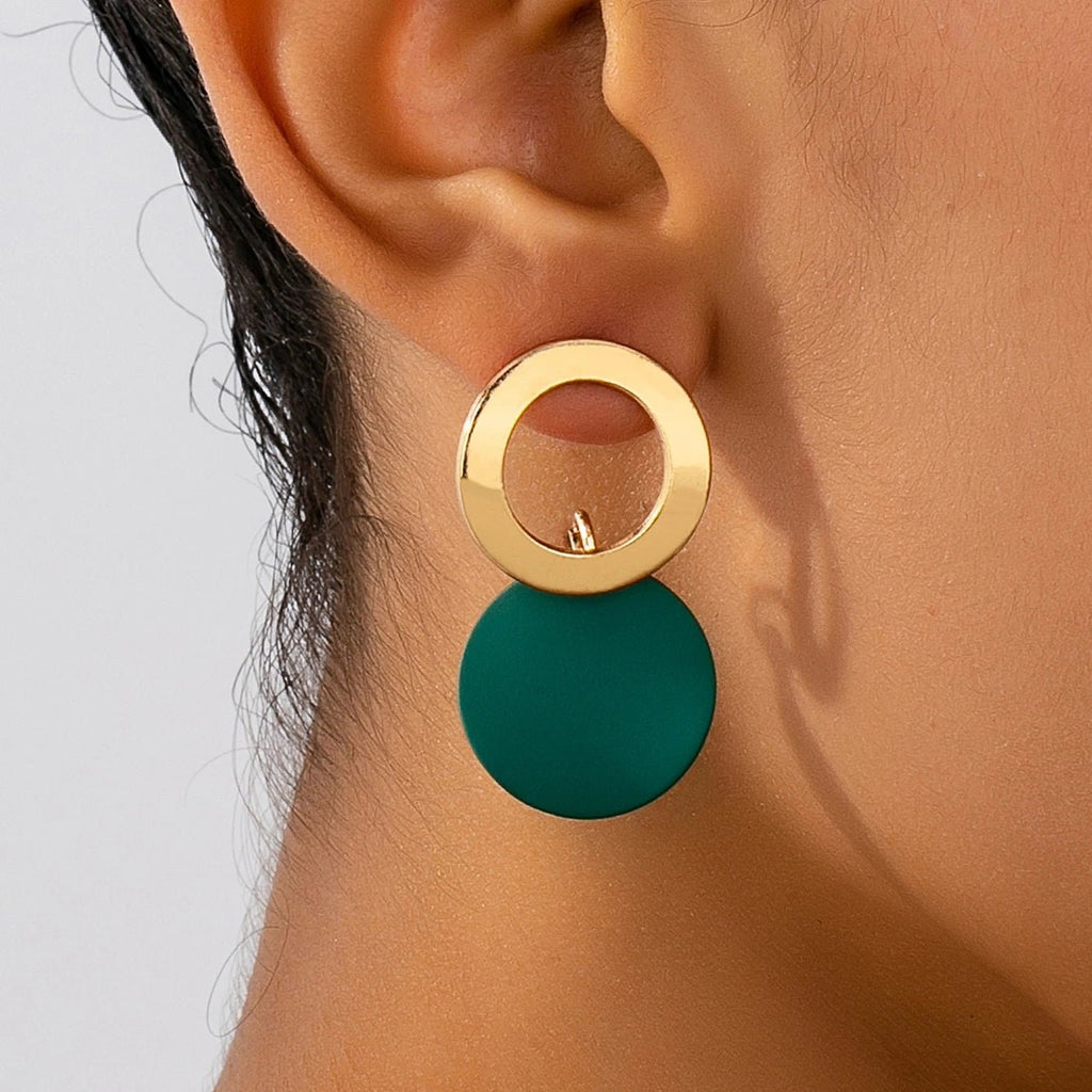 Une paire de boucles d'oreilles pour femmes, motif ondulé, disque rond - FoytiShop